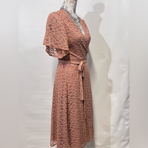 FRNCH Ecru lace flutter sleeve wrap dress size M. - Picture 8 of 14